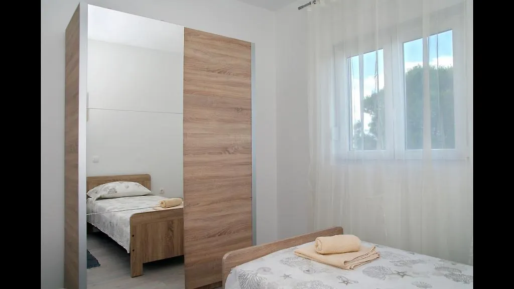 Holiday Home Luka Zadar