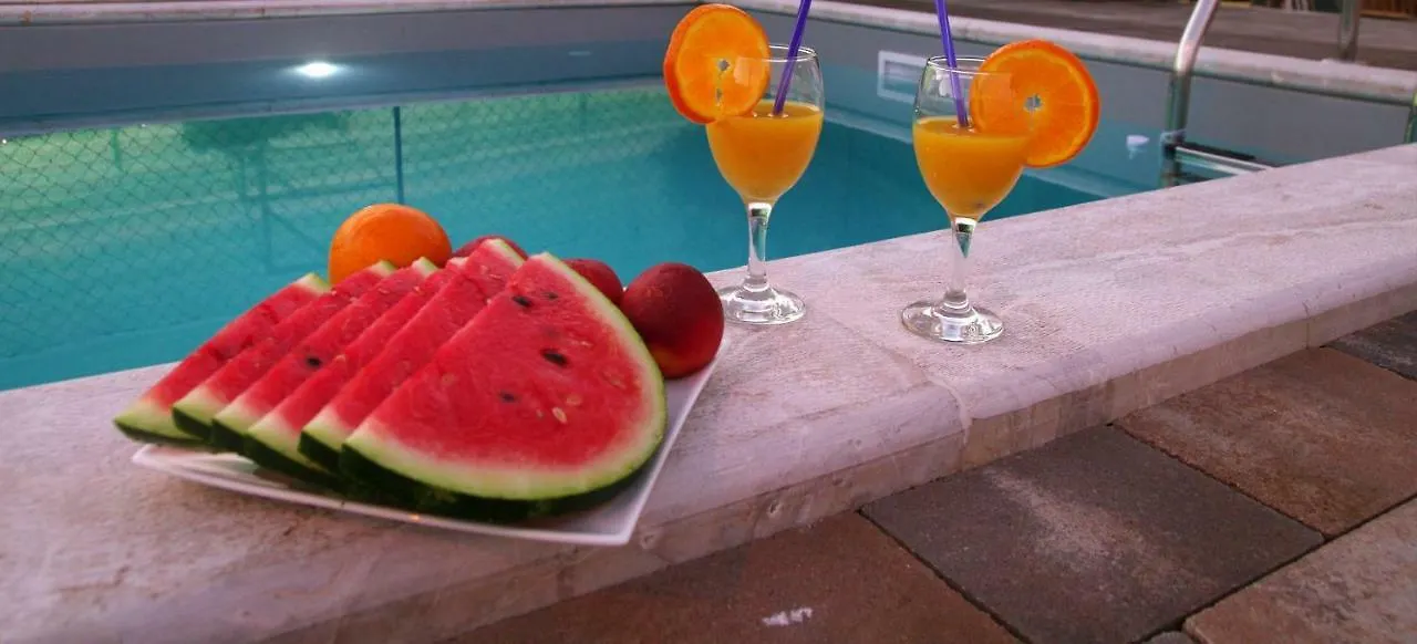 Holiday Home Luka Zadar