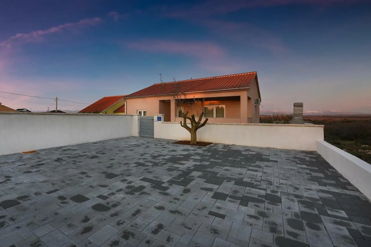 Holiday Home Luka Zadar