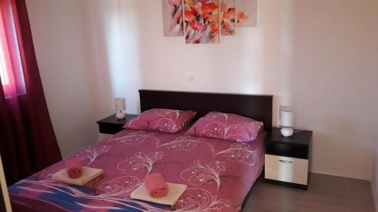 Holiday Home Luka Zadar